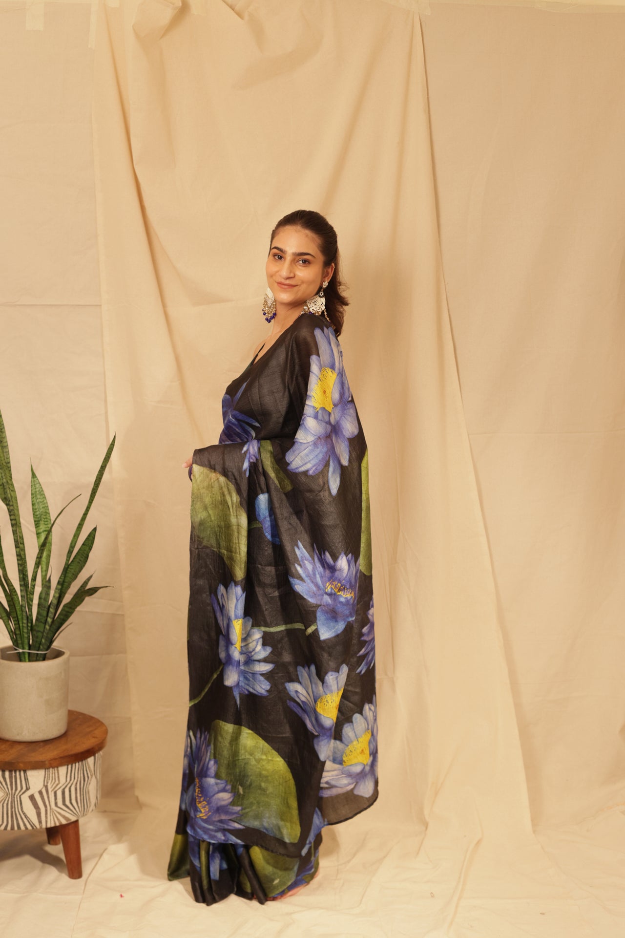 Tusser Silk Modern Floral Saree